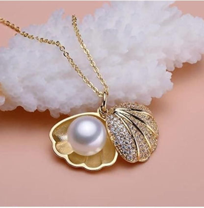 Oyster Pearl Shell Pendant Gold Plated Necklace for Women – Elegant & Timeless Jewelry